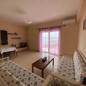 L.t. 5th Street Appartamento Sarandë